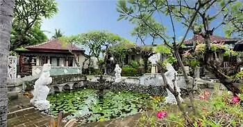 Bali Taman & リゾート 4*