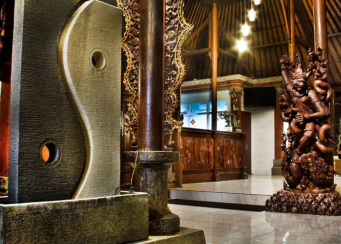 Bali Taman & 4* ロヴィーナ
